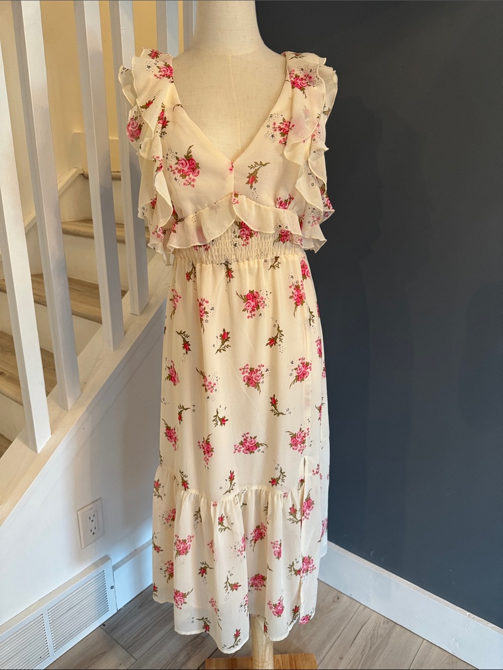 Coquette, Cottage Core style dress. Romantic Floral Fabric with Ruffles. Small